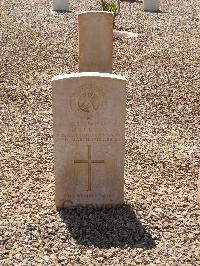 Taveta Military Cemetery - Thomas, Cecil