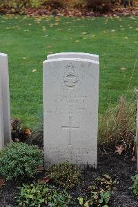 Berlin 1939-1945 War Cemetery - Archer, Reginald Frederick