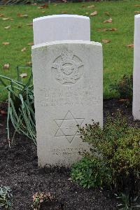 Berlin 1939-1945 War Cemetery - Alexander, David Sydney