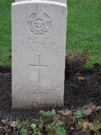 Berlin 1939-1945 War Cemetery - Anderson, Leslie Dean