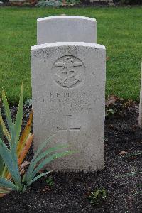 Berlin 1939-1945 War Cemetery - Benton, Richard Henry