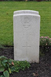 Berlin 1939-1945 War Cemetery - Bignell, Jack Cecil Robert