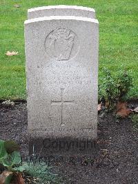 Berlin 1939-1945 War Cemetery - Bond, George William