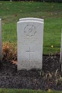 Berlin 1939-1945 War Cemetery - Brann, Joseph William