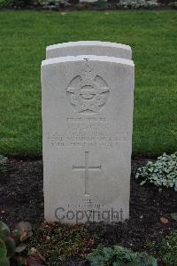 Berlin 1939-1945 War Cemetery - Burns, Melvin John (Mel)