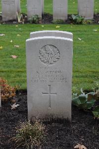 Berlin 1939-1945 War Cemetery - Butcher, Kenneth Charles