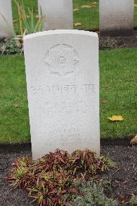 Berlin 1939-1945 War Cemetery - Babu Lal, 