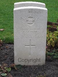 Berlin 1939-1945 War Cemetery - Baker, Arthur Stanley