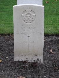 Berlin 1939-1945 War Cemetery - Baker, Shirley Waldemar Frank