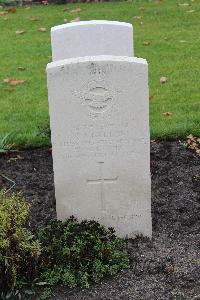 Berlin 1939-1945 War Cemetery - Barron, Cedric Jack