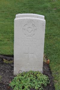 Berlin 1939-1945 War Cemetery - Bolton, Robert John