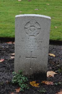 Berlin 1939-1945 War Cemetery - Borrett, William Fleming