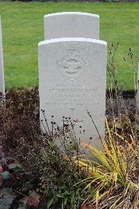 Berlin 1939-1945 War Cemetery - Brooksbank, John Parrington