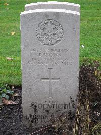 Berlin 1939-1945 War Cemetery - Brown, Eric