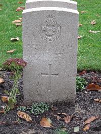 Berlin 1939-1945 War Cemetery - Bryant, William Henry