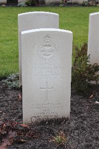 Berlin 1939-1945 War Cemetery - Burgoine, Michael Charles