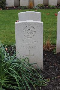 Berlin 1939-1945 War Cemetery - Chalmers, Frederick Lorne