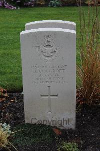 Berlin 1939-1945 War Cemetery - Cockroft, John