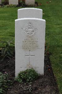 Berlin 1939-1945 War Cemetery - Craven, Thomas Lockerbie