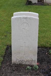 Berlin 1939-1945 War Cemetery - Caine, H W