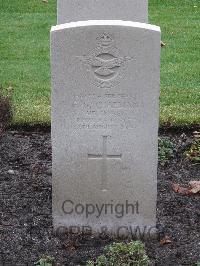 Berlin 1939-1945 War Cemetery - Chapman, Frederick George