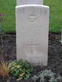 Berlin 1939-1945 War Cemetery - Collier, William Roy