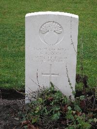 Berlin 1939-1945 War Cemetery - Cook, John Krempowiecki