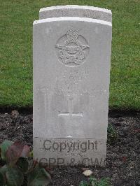 Berlin 1939-1945 War Cemetery - Cook, Robert Geoffrey