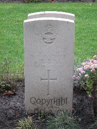 Berlin 1939-1945 War Cemetery - Craddock, William John