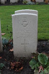 Berlin 1939-1945 War Cemetery - Creber, Ronald Gordon