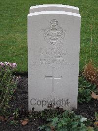 Berlin 1939-1945 War Cemetery - Crooks, Reginald Herbert