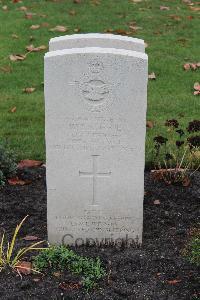 Berlin 1939-1945 War Cemetery - Currie, William Bryce