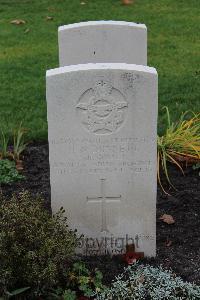 Berlin 1939-1945 War Cemetery - Dunnett, Harry Norman