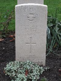 Berlin 1939-1945 War Cemetery - Davis, Arthur Sydney