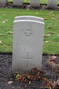 Berlin 1939-1945 War Cemetery - Daynes, Harold Eric