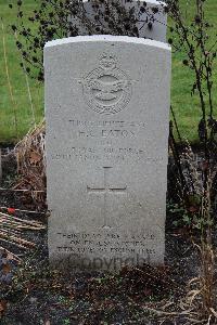 Berlin 1939-1945 War Cemetery - Eaton, Harry Charles