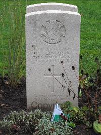 Berlin 1939-1945 War Cemetery - Edwards, Percy James