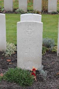 Berlin 1939-1945 War Cemetery - Ellis, David Morgan