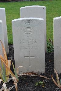 Berlin 1939-1945 War Cemetery - Forman, Bernard Frank