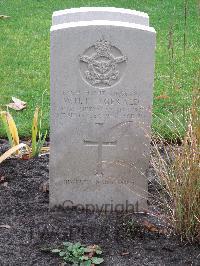 Berlin 1939-1945 War Cemetery - Fitzgerald, William Hugh