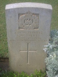 Gaza War Cemetery - Barker, Sidney William