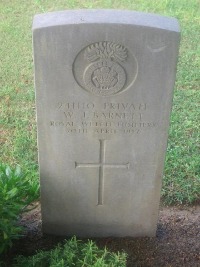 Gaza War Cemetery - Barnett, W J