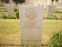 Gaza War Cemetery - Roberts, Edward Lloyd