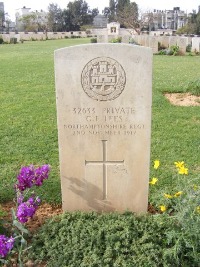 Gaza War Cemetery - Lees, G E