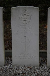 Forest-Sur-Marque Communal Cemetery - Waters, John Joseph