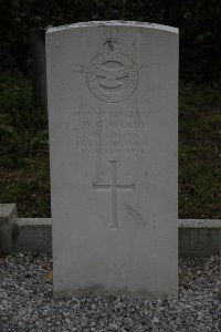 Forest-Sur-Marque Communal Cemetery - Wood, William George