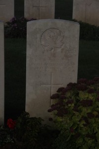 Aubigny Communal Cemetery Extension - Anderson, F J