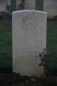 Aubigny Communal Cemetery Extension - Archer, W J