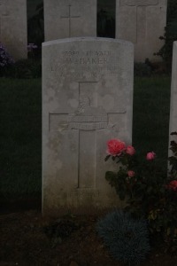 Aubigny Communal Cemetery Extension - Baker, W