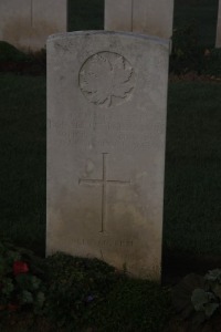 Aubigny Communal Cemetery Extension - Barnie, Donald George